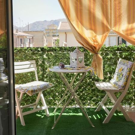 Dolce Sicily A 2Km Dal Centro Apartman Palermo Kültér fotó