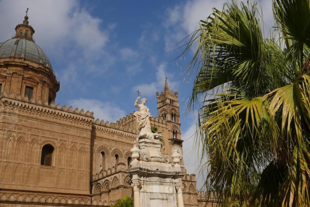 Dolce Sicily A 2Km Dal Centro Apartman Palermo Kültér fotó
